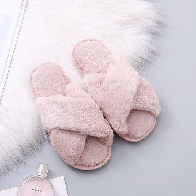 Cozy Faux Fur Slippers for Women - Plush Indoor Slides