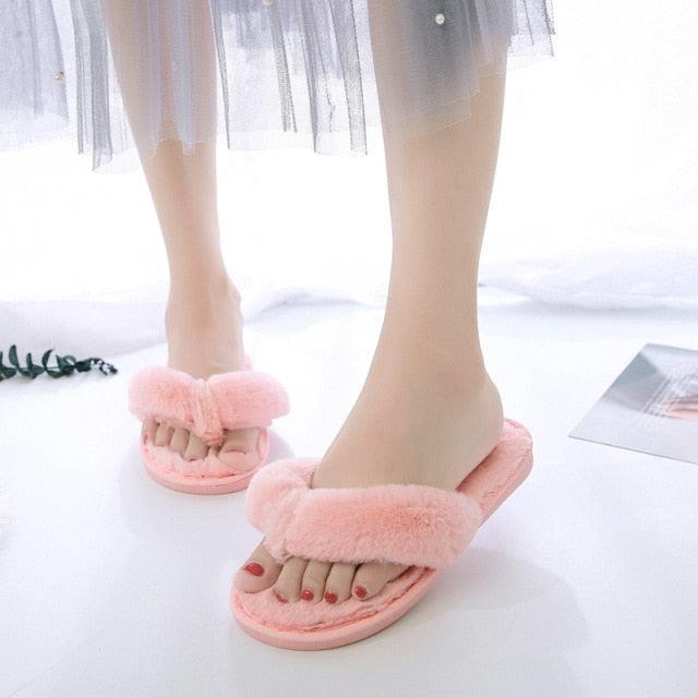 Cozy Faux Fur Slippers for Women - Plush Indoor Slides