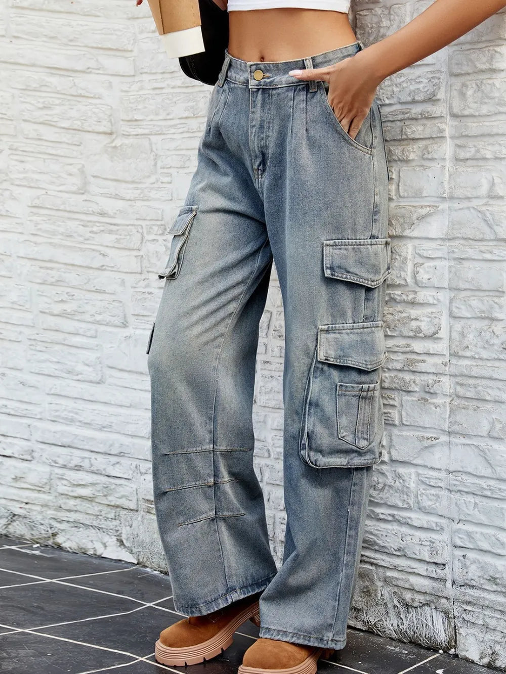 Washed Jeans with Pockets - Korvel