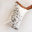 Coussin lombaire surdimensionné en laine mérinos Waterlily