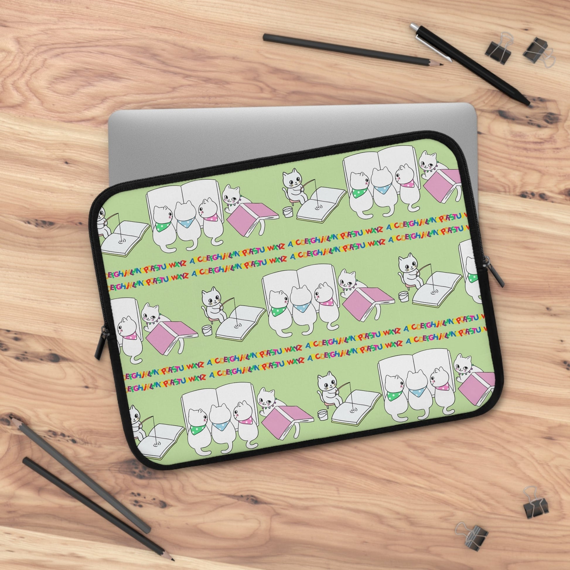 Charming Cat-Themed Laptop Sleeve for Cat Lovers - Korvel
