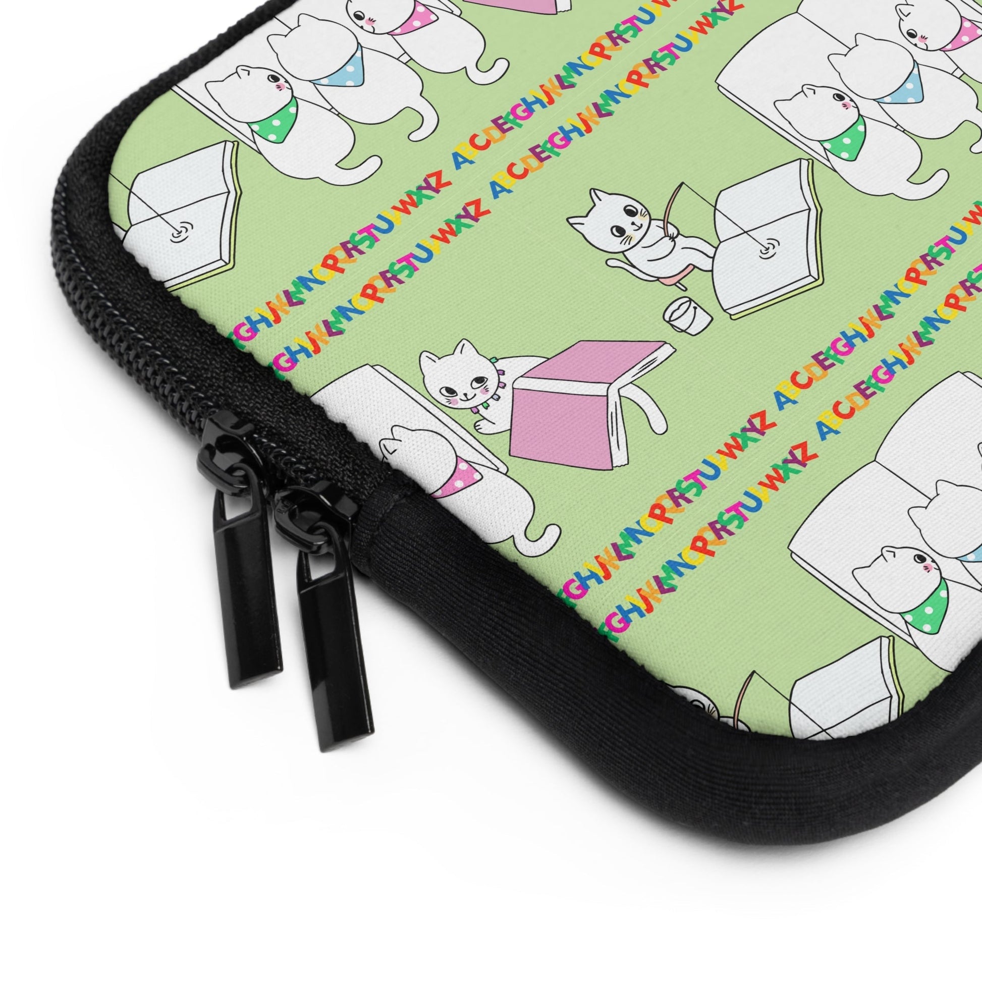 Charming Cat-Themed Laptop Sleeve for Cat Lovers - Korvel