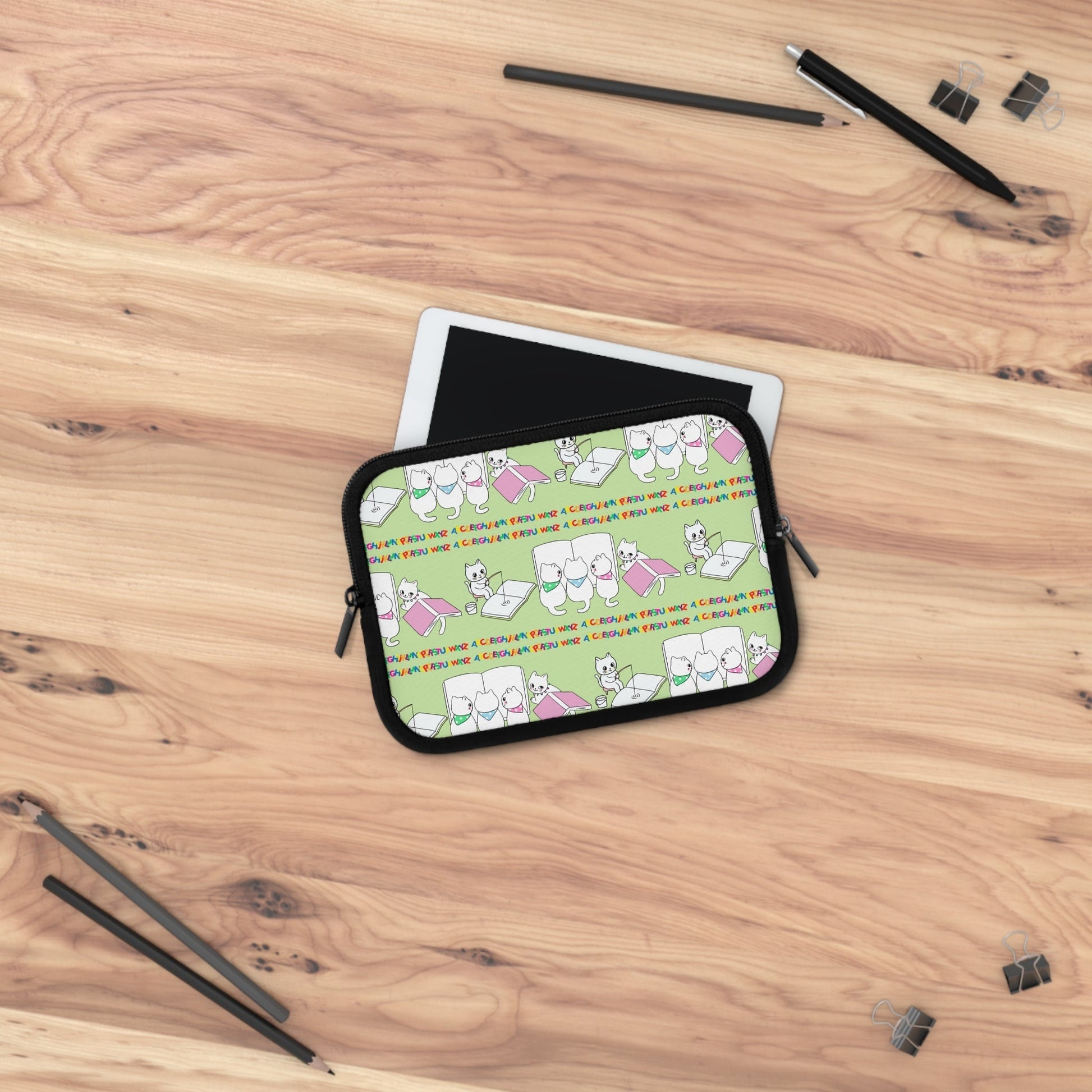 Charming Cat-Themed Laptop Sleeve for Cat Lovers - Korvel