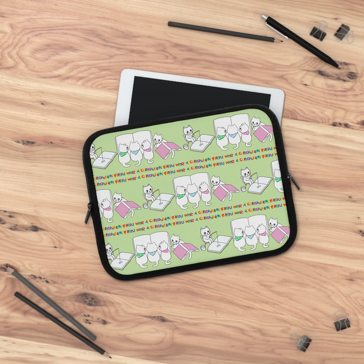 Charming Cat-Themed Laptop Sleeve for Cat Lovers - Korvel
