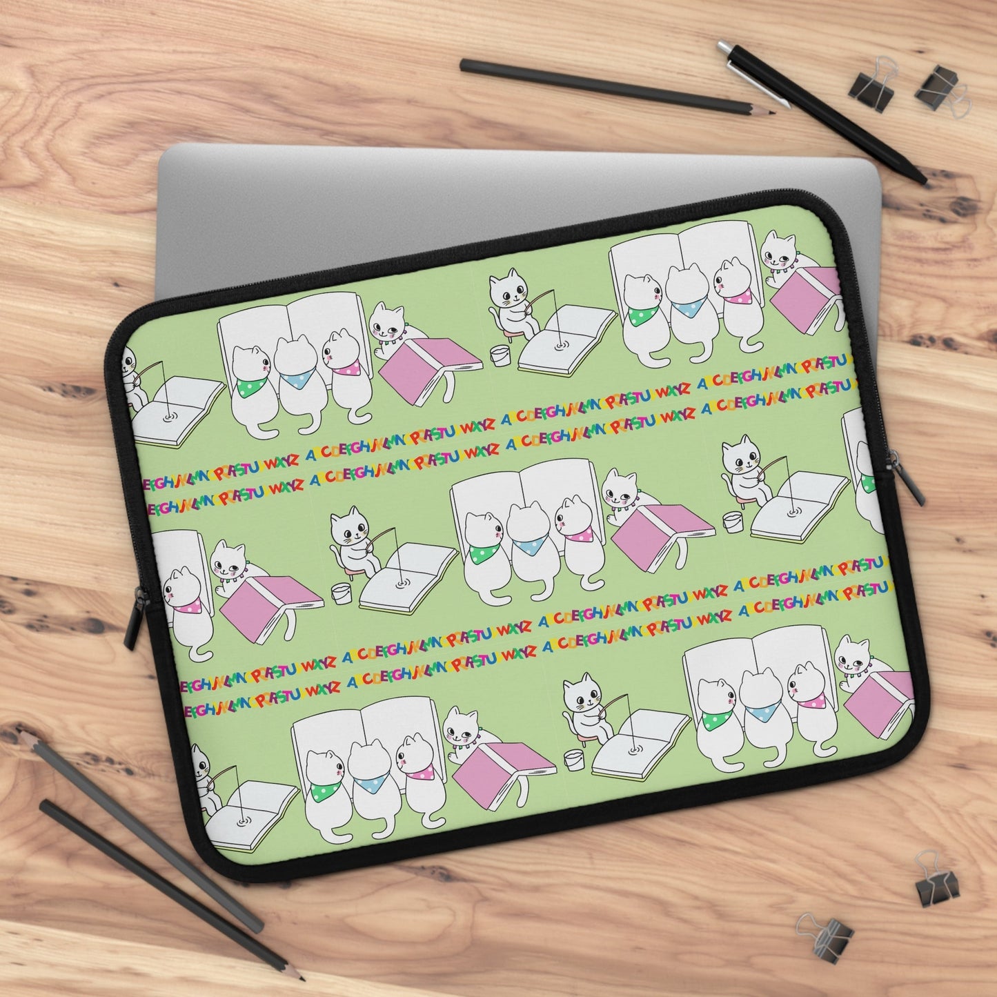 Charming Cat-Themed Laptop Sleeve for Cat Lovers - Korvel