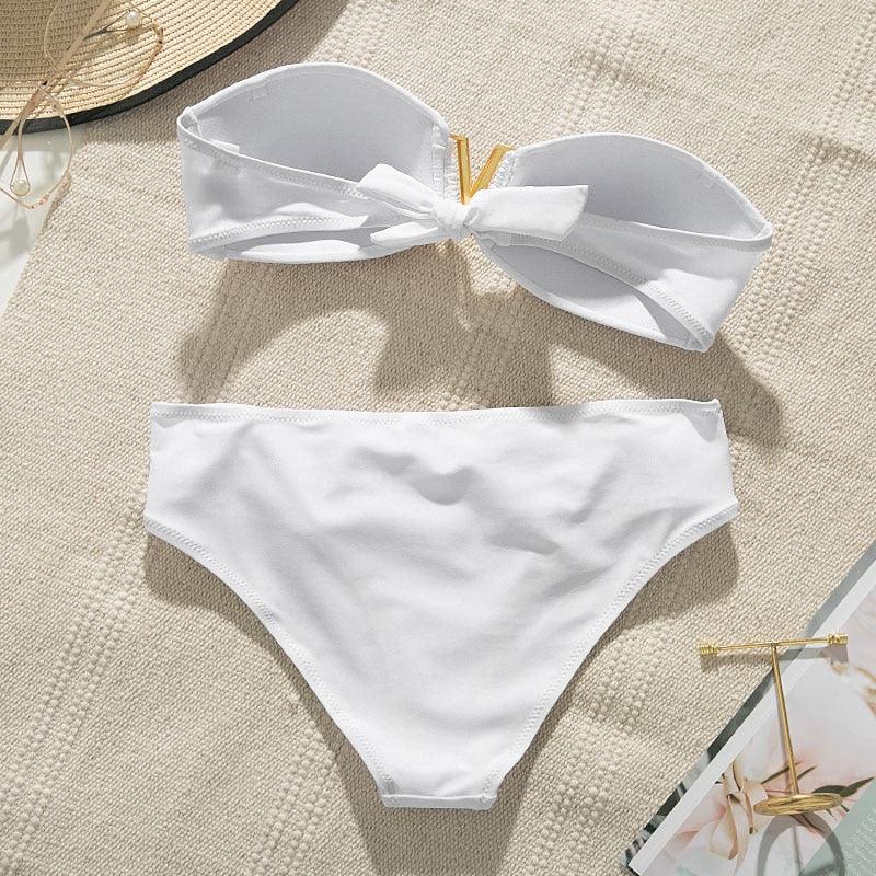Ensemble de bikini blanc élégant avec rembourrage pour femmes