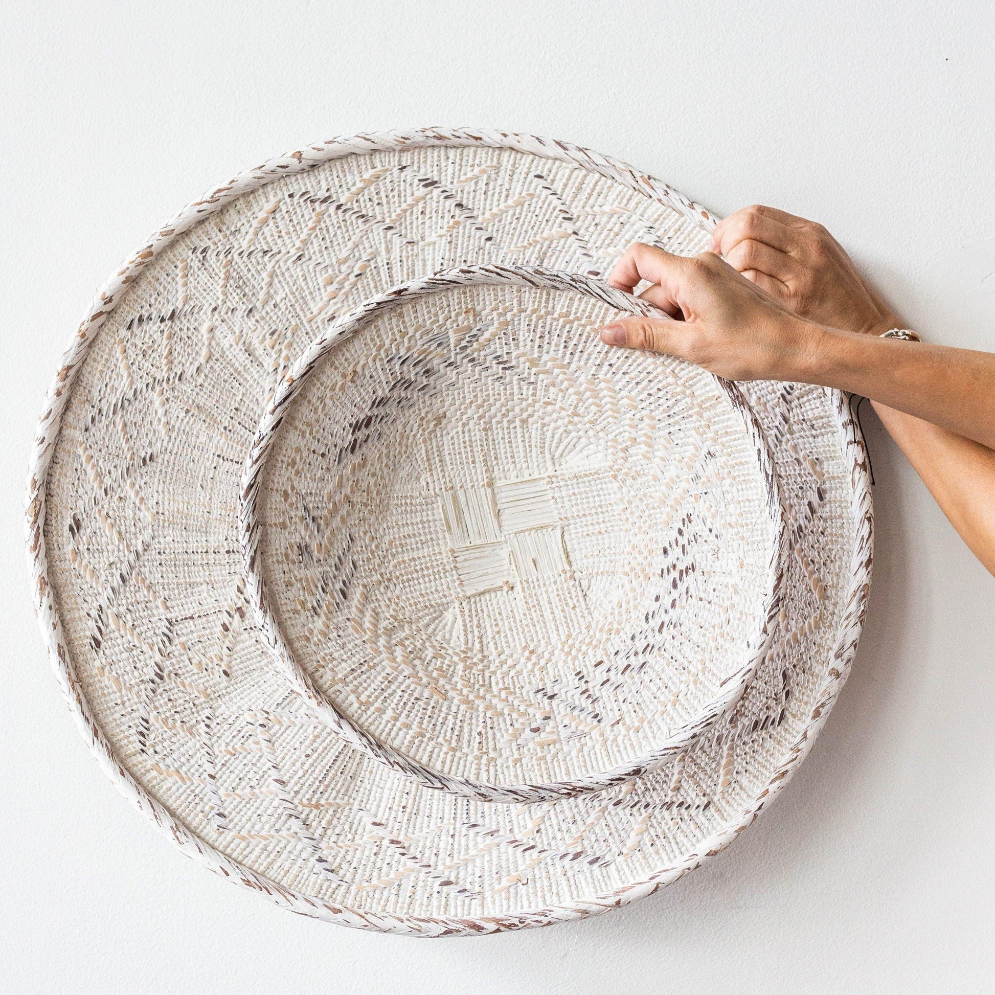 White Washed Handwoven Wall Basket - Korvel