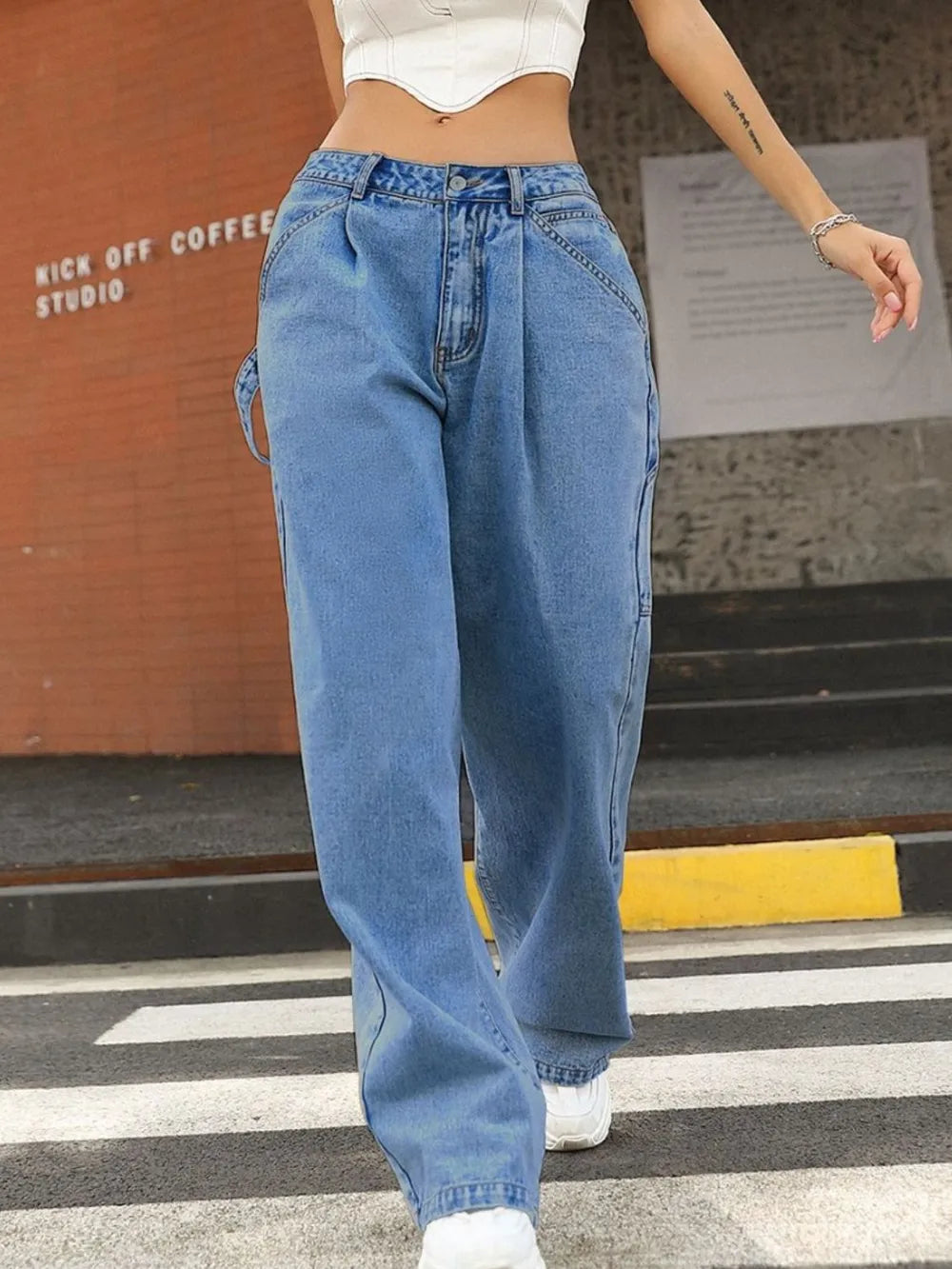 Wide Leg Jeans with Pockets - Korvel