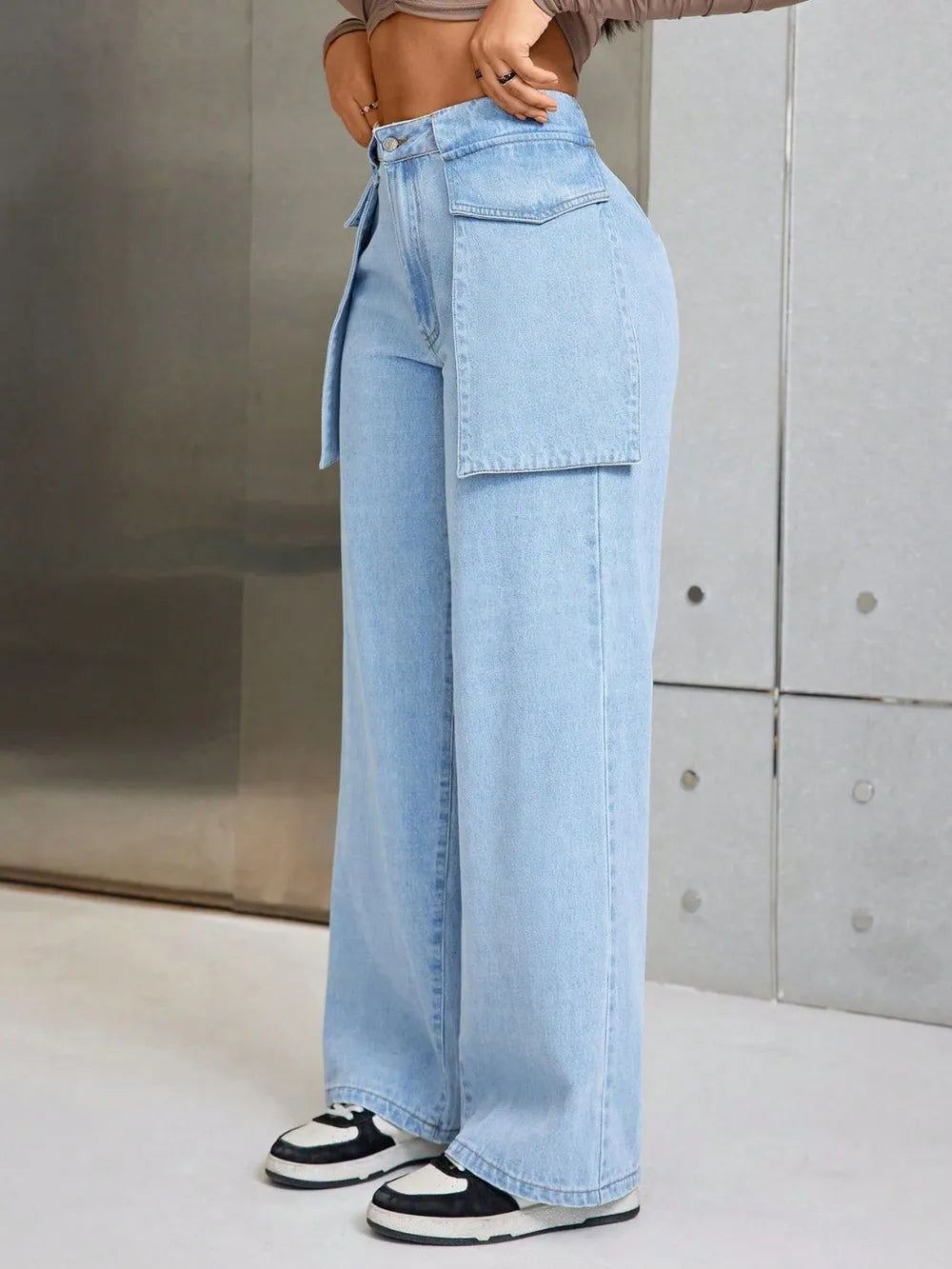 Wide Leg Jeans with Pockets - Korvel