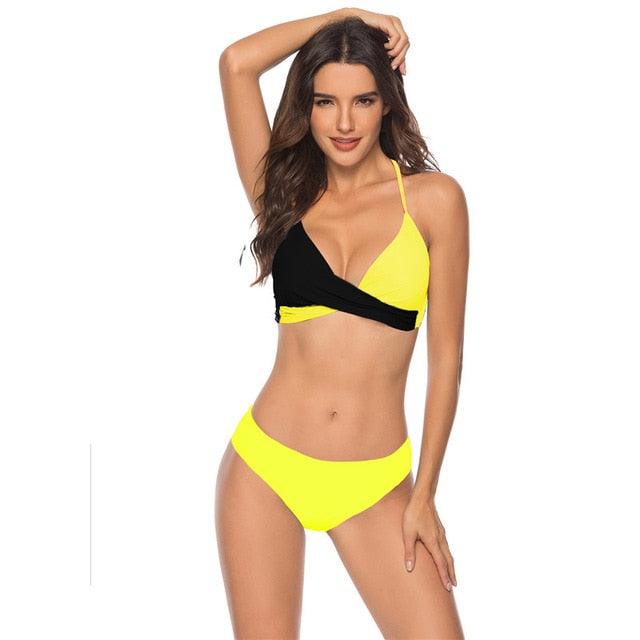 Ensemble de bikini taille haute à devant torsadé élégant pour femmes