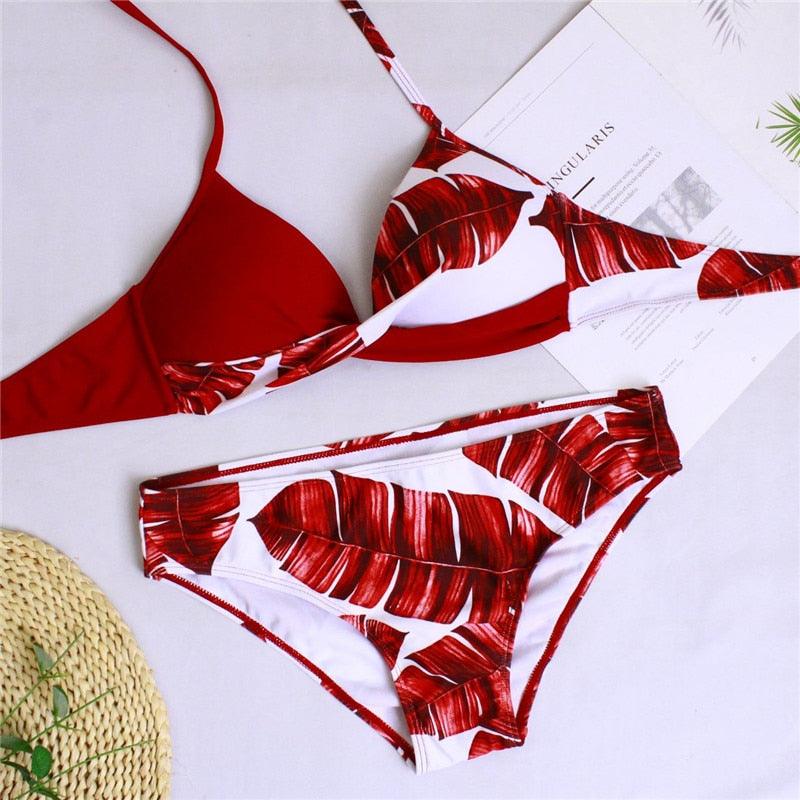 Ensemble de bikini taille haute à devant torsadé élégant pour femmes