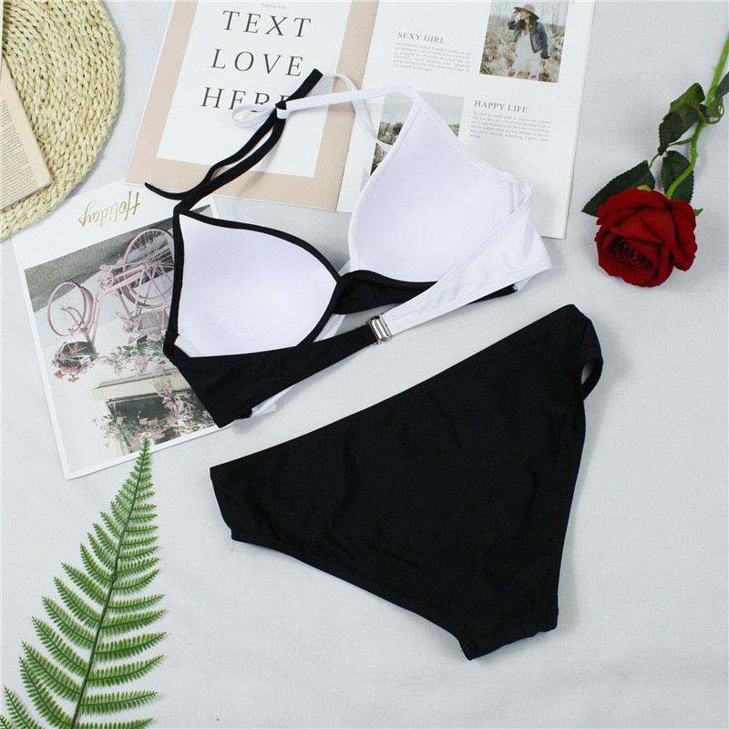 Ensemble de bikini taille haute à devant torsadé élégant pour femmes