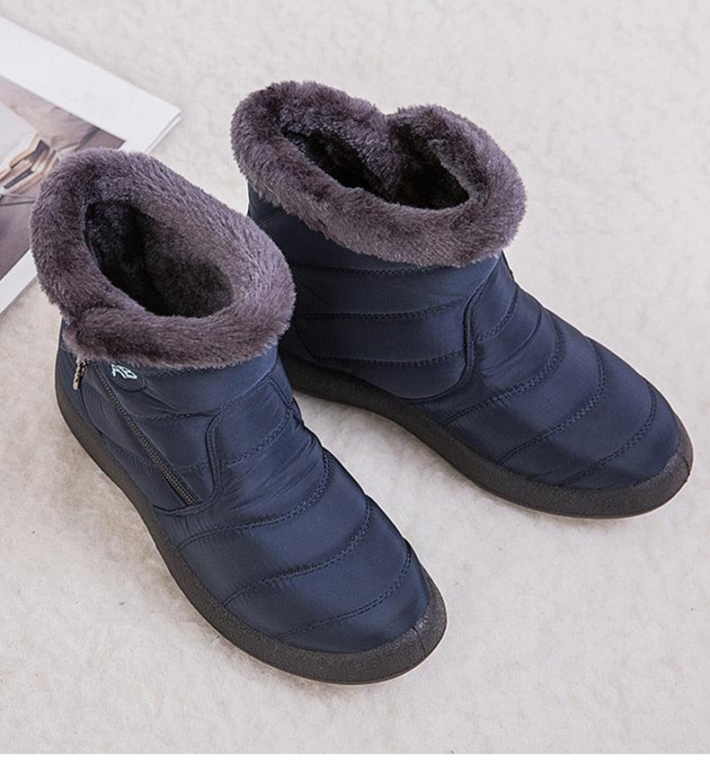 Stylish Women's Waterproof Winter Boots - Lightweight Ankle Design with Fur Lining - Korvel