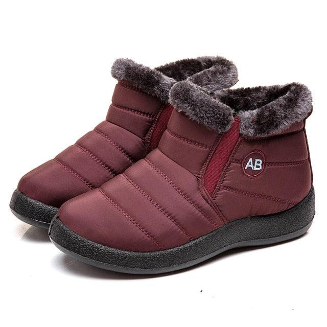 Stylish Women's Waterproof Winter Boots - Lightweight Ankle Design with Fur Lining - Korvel
