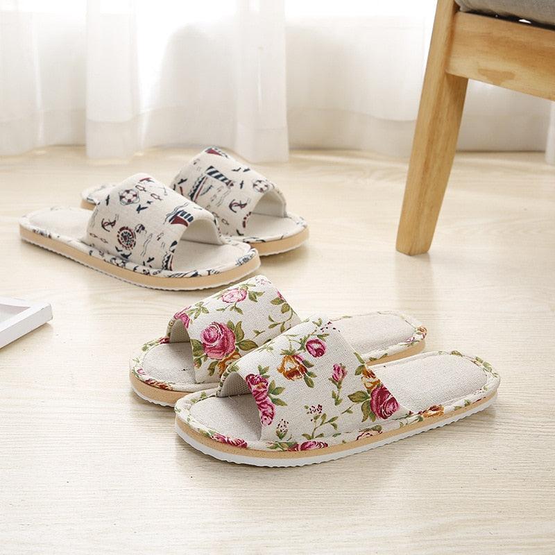 Chaussons Intérieurs Floraux Élégants pour Femmes