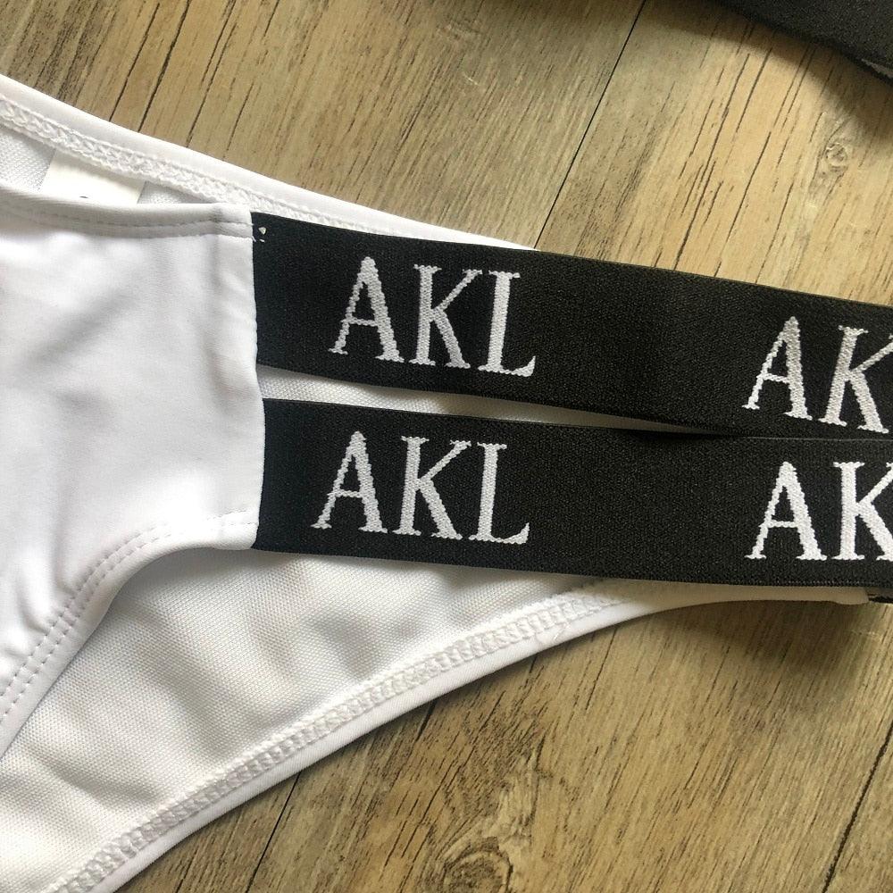 Conjunto de Bikini de Lujo en Negro y Blanco para Mujeres