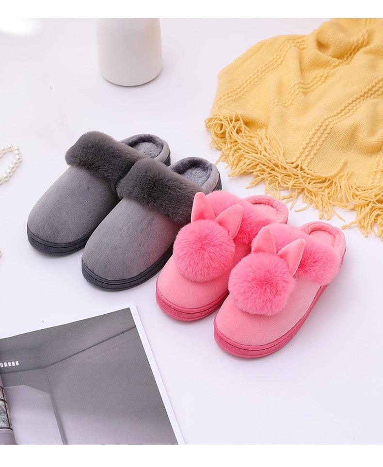 Zapatillas de Interior con Orejas de Conejo para Mujeres - Cómodas y Elegantes