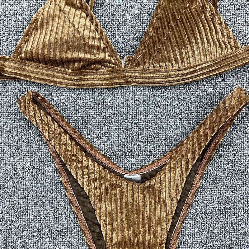 Chic Women's Ribbed Triangle Micro Bikini Set - Stylish Beachwear - Korvel