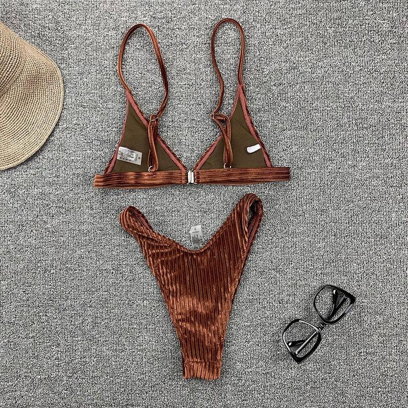Chic Women's Ribbed Triangle Micro Bikini Set - Stylish Beachwear - Korvel