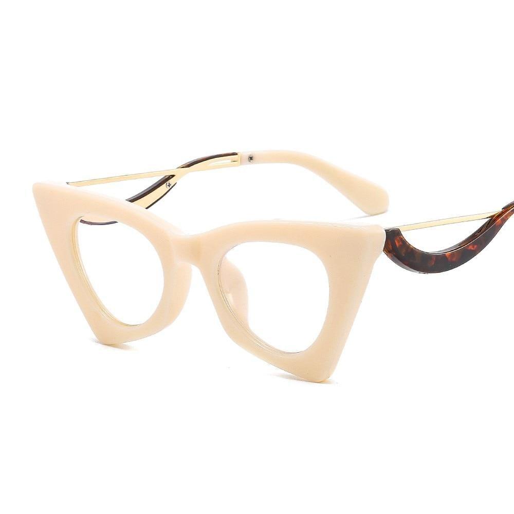 Elegantes montura de gafas de ojo de gato para mujeres con lentes transparentes