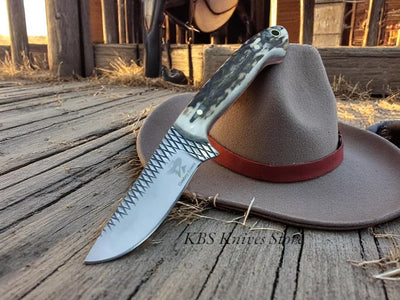Hornspur Hunter – Handcrafted Rustic Belt Knife with Unique Antler Handle & Leather Sheath - Korvel