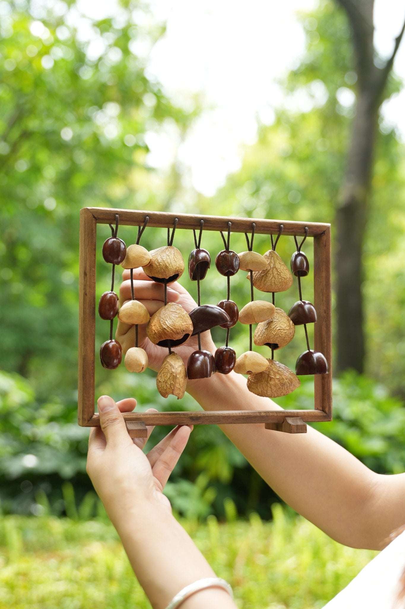 La Harpe des Fruits - Sculpture Sonore Verticale