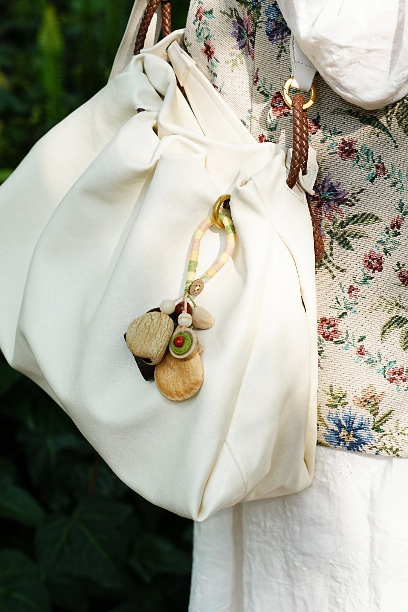 Le Pique-Nique Pastel - Charme en Laine Enveloppé à La Main