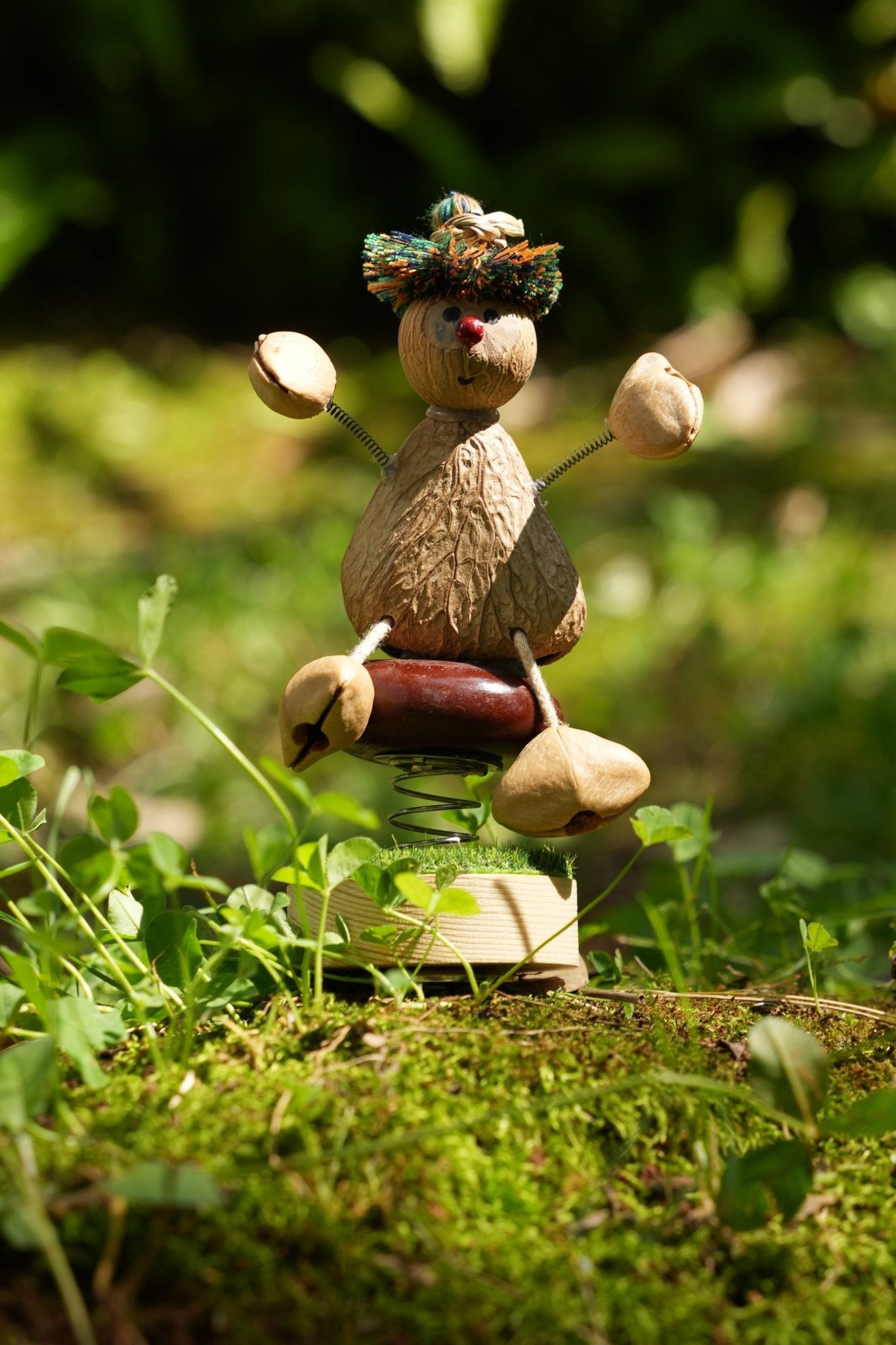 Le Petit Gardien de Noix | Ornement Bobblehead Écologique