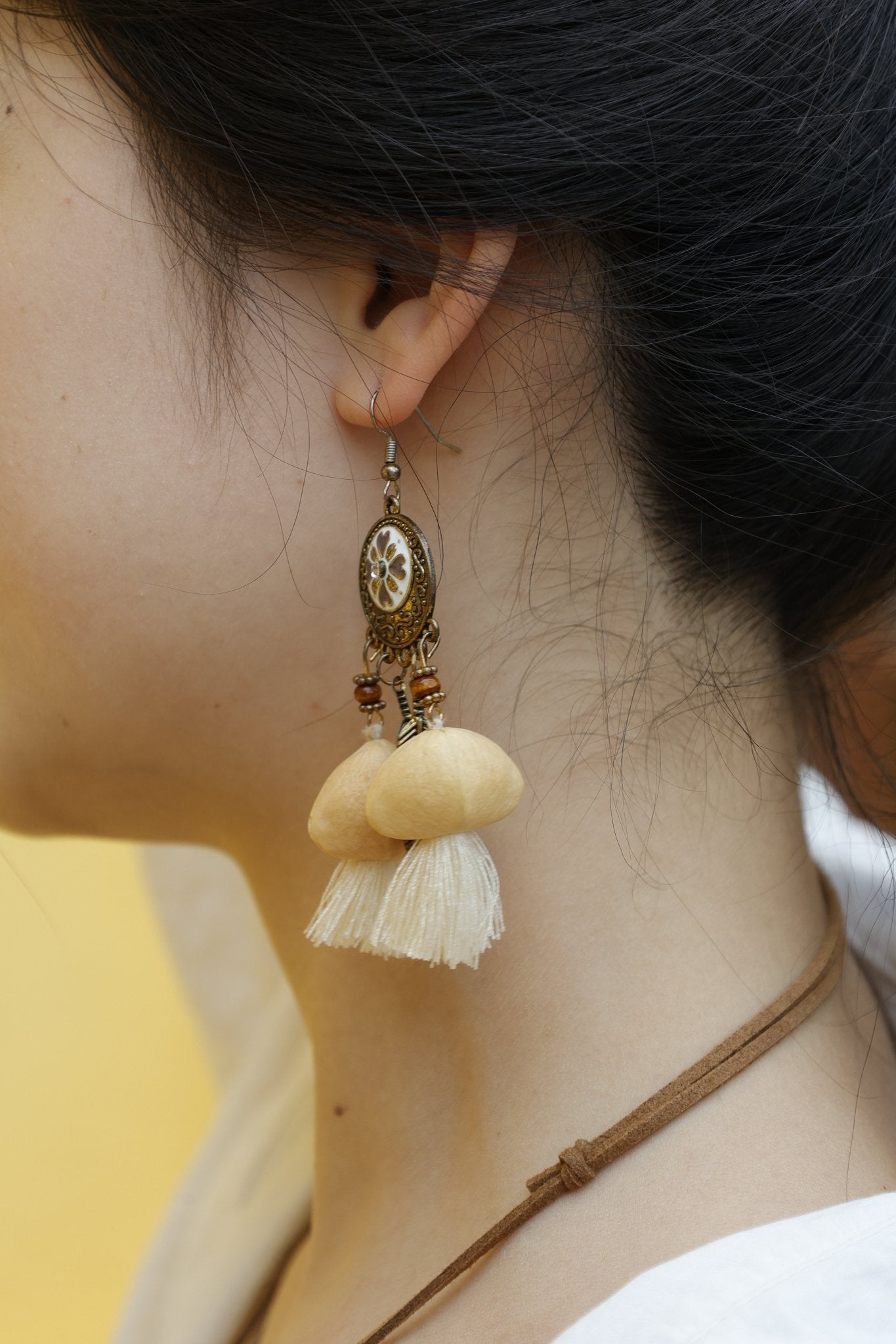 La Fleur Vintage - Boucles d'oreilles florales antiques avec graines naturelles