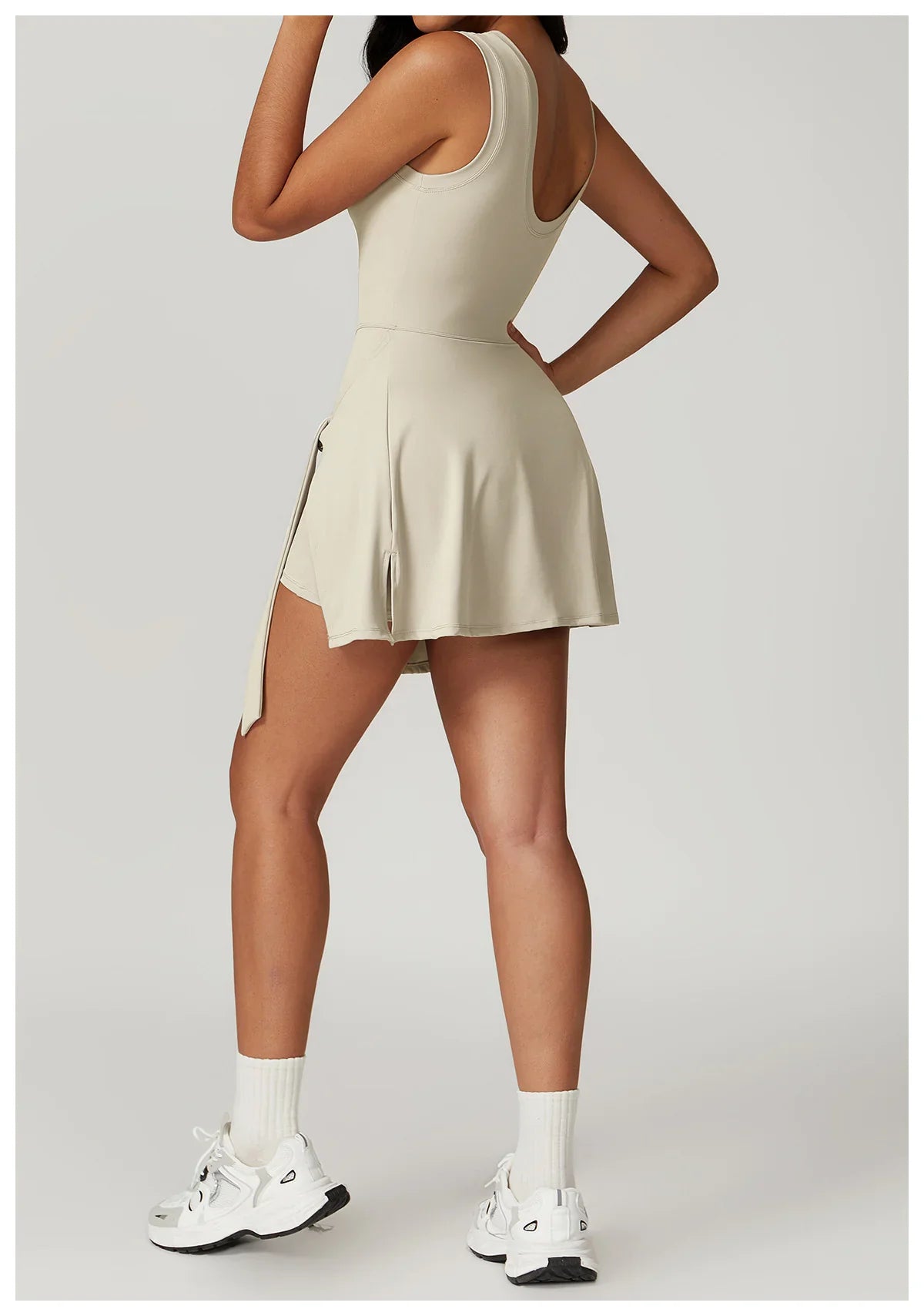 Conjunto de Tenis de Dos Piezas para Mujeres con Estilo Activo