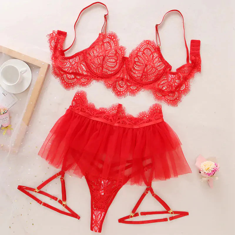 Conjunto de Lencería de Encaje Elegante para Ocasiones Especiales